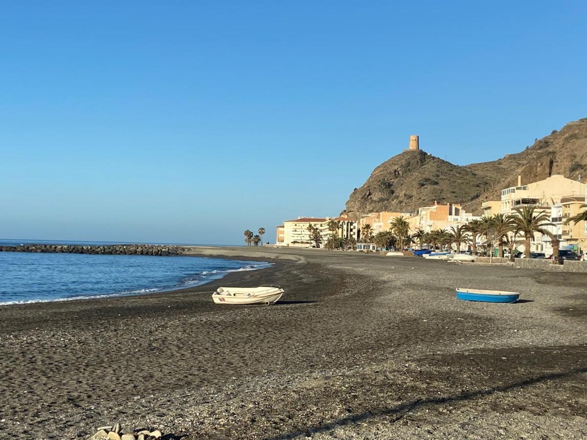 Apartamento La Mamola Luaran gambar